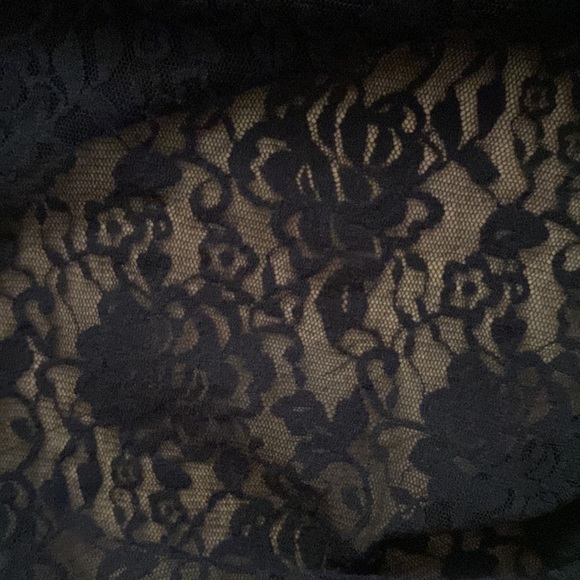 Material Girl Lace Top - Picture 4 of 5